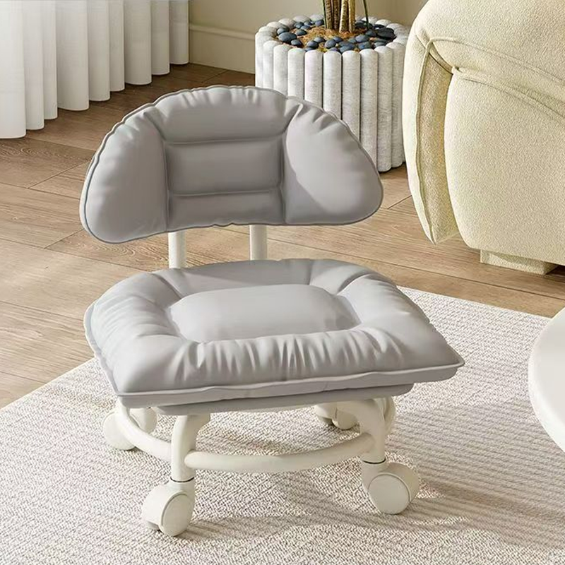 Limited Stock!!! 🪑50% OFF NOW! ⏰ Rolling Low Stool with Backrest – Padded seat & silent casters – Perfect for workshops, garages or studios – comfortable and mobile 🛠️✨